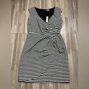 Worthington NWT Black & White Sleeveless Striped Wrap Dress w/Front Tie Size 10